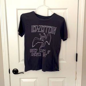 Led Zeppelin gray t-shirt